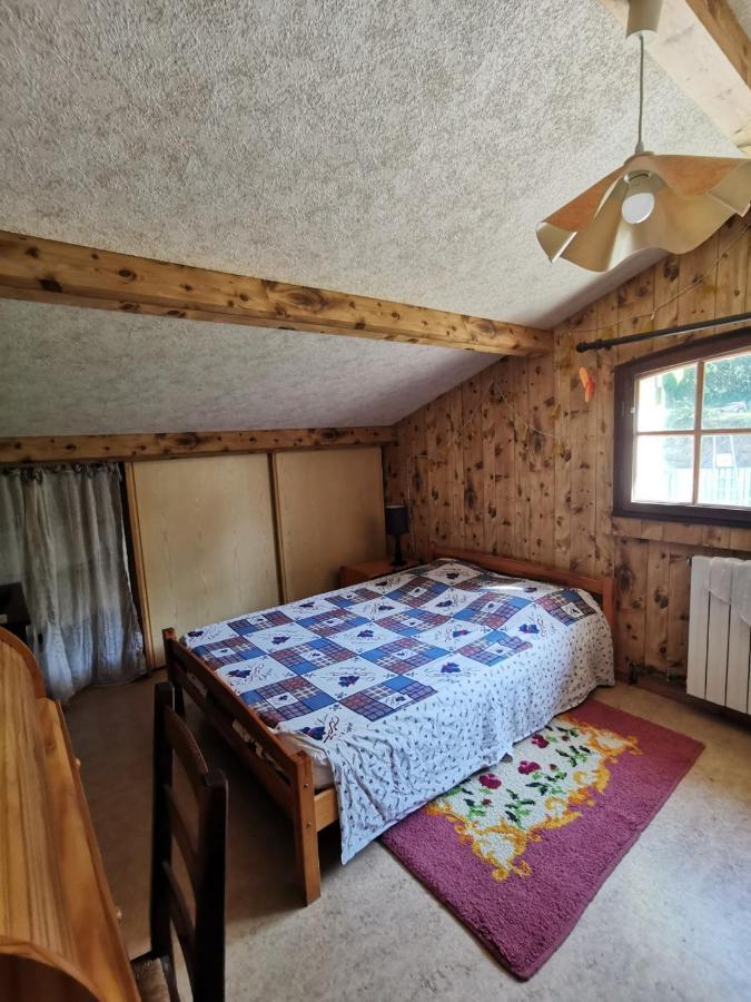 Chambre chez l'habitant à la campagne Sidobre Burlats Esterno foto